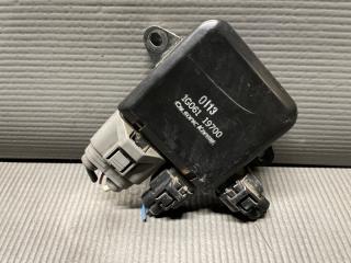 Блок управления вентилятором охлаждения Mazda MPV LW3W L3 L3361515Y, 1G061 19700 2 ракурс