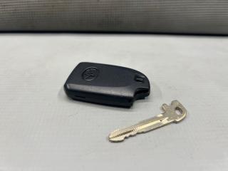 Ключ зажигания Toyota SPADE NCP141 1NZ 007YUU LO776 3 ракурс