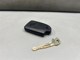 Ключ зажигания Toyota SPADE NCP141 1NZ 007YUU LO776 3 ракурс