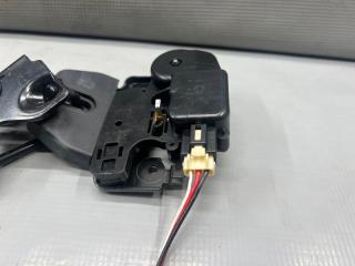 Замок багажника Nissan TEANA J32 VQ25 84630-JN00A 3 ракурс