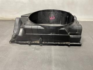 Диффузор радиатора Nissan CEDRIC Y34 VQ25 21476-AG000 5 ракурс Диффузор радиатора Nissan CEDRIC Y34 VQ25 21476-AG000 5 ракурс