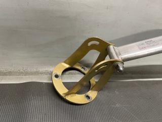 Распорка передняя Toyota CROWN GRS180 4GR 2 ракурс