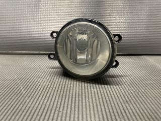 Запчасть туманка передняя правая Toyota RAV4