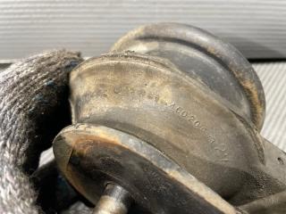 Подушка двигателя правая Toyota MARK II GX100 1G 12361-46020 3 ракурс