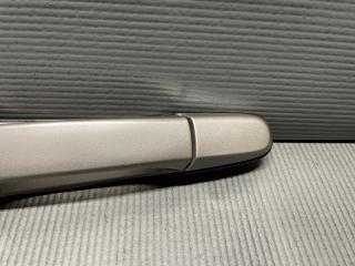 Ручка двери левая задняя Toyota ESTIMA ACR30 2AZ 69240-28100 3 ракурс