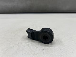 Датчик детонации NOAH ZRR70 3ZR Датчик детонации NOAH ZRR70 3ZR