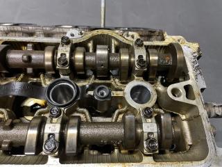 Головка блока цилиндров Toyota AVENSIS AZT250 1AZ 4 ракурс