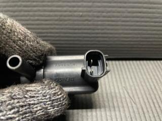Вакуумный клапан Toyota AVENSIS AZT250 1AZ 90080-91231 5 ракурс