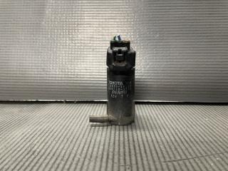 Мотор бачка омывателя Toyota CALDINA ZZT241, AZT241, AZT246 85330-10280 1 ракурс