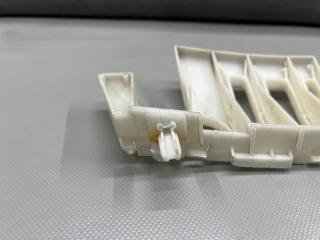 Крепление бампера левое переднее Toyota ALPHARD ANH10, ANH15, MNH10, MNH15 2AZ 5211658010 4 ракурс
