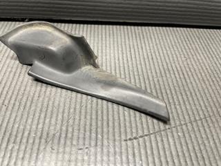 Уголок жабо левый Subaru LEGACY BP5 EJ20 91423 AG010 3 ракурс