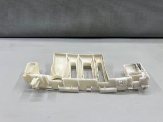 Крепление бампера левое переднее Toyota ALPHARD ANH10, ANH15, MNH10, MNH15 2AZ 5211658010 5 ракурс