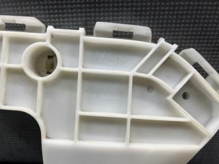 Крепление бампера правое переднее Toyota VOXY ZRR70 3ZR 52115-28140 3 ракурс