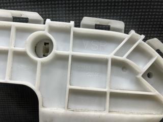 Крепление бампера правое переднее Toyota VOXY ZRR70 3ZR 52115-28140 3 ракурс