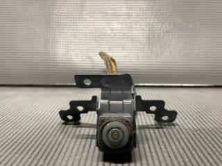 Камера переднего вида Nissan SERENA