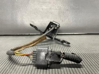 Камера переднего вида Nissan SERENA C25 MR20DE 284F1 1GK0A 5 ракурс Камера переднего вида Nissan SERENA C25 MR20DE 284F1 1GK0A 5 ракурс