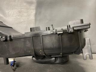 Мотор печки Subaru IMPREZA GG2 EJ15 72210FE000 2 ракурс Мотор печки Subaru IMPREZA GG2 EJ15 72210FE000 2 ракурс