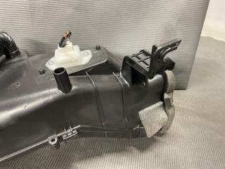 Мотор печки Subaru IMPREZA GG2 EJ15 72210FE000 3 ракурс Мотор печки Subaru IMPREZA GG2 EJ15 72210FE000 3 ракурс