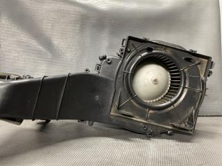 Мотор печки Subaru IMPREZA GG2 EJ15 72210FE000 4 ракурс Мотор печки Subaru IMPREZA GG2 EJ15 72210FE000 4 ракурс