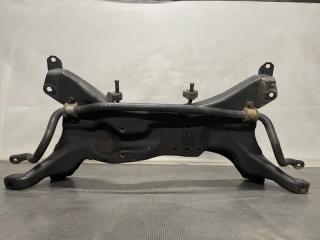Балка под двс Mitsubishi DION CR6W 4G94 MR403173 2 ракурс Балка под двс Mitsubishi DION CR6W 4G94 MR403173 2 ракурс