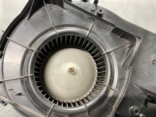 Мотор печки Subaru IMPREZA GG2 EJ15 72210FE000 2 ракурс Мотор печки Subaru IMPREZA GG2 EJ15 72210FE000 2 ракурс