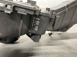 Мотор печки Subaru IMPREZA GG2 EJ15 72210FE000 4 ракурс Мотор печки Subaru IMPREZA GG2 EJ15 72210FE000 4 ракурс