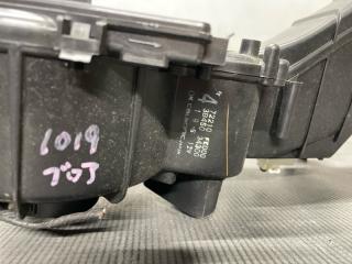 Мотор печки Subaru IMPREZA GG2 EJ15 72210FE000 4 ракурс Мотор печки Subaru IMPREZA GG2 EJ15 72210FE000 4 ракурс