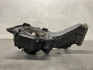 Мотор печки Subaru IMPREZA GG2 EJ15 72210FE000 3 ракурс Мотор печки Subaru IMPREZA GG2 EJ15 72210FE000 3 ракурс