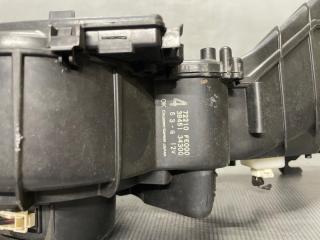 Мотор печки Subaru IMPREZA GG2 EJ15 72210FE000 3 ракурс