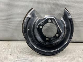 Кожух ступицы левый задний Toyota PRIUS ZVW30 2ZR 47882-12071 1 ракурс Кожух ступицы левый задний Toyota PRIUS ZVW30 2ZR 47882-12071 1 ракурс