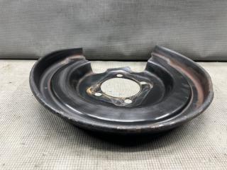 Кожух ступицы левый задний Toyota PRIUS ZVW30 2ZR 47882-12071 5 ракурс Кожух ступицы левый задний Toyota PRIUS ZVW30 2ZR 47882-12071 5 ракурс