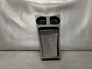 Подстаканник Toyota PRIUS ZVW30 1 ракурс Подстаканник Toyota PRIUS ZVW30 1 ракурс