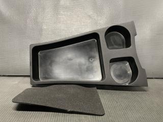 Подстаканник Toyota PRIUS ZVW30 2 ракурс Подстаканник Toyota PRIUS ZVW30 2 ракурс
