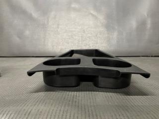 Подстаканник Toyota PRIUS ZVW30 4 ракурс Подстаканник Toyota PRIUS ZVW30 4 ракурс