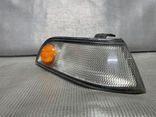 Габарит правый передний Nissan CEFIRO A31 5185 3 ракурс