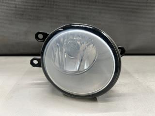 Запчасть туманка передняя правая Toyota WISH