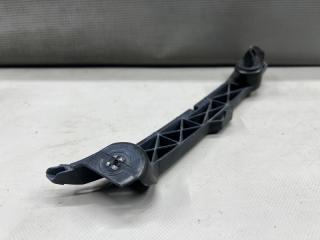 Крепление бампера правое переднее Toyota ISIS ZGM10 2ZR 52115-44070 5 ракурс