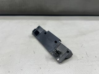 Крепление бампера правое переднее Subaru IMPREZA GG2 EJ15 3 ракурс