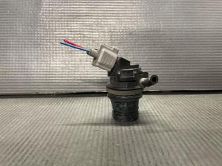 Мотор бачка омывателя Toyota NOAH AZR60, AZR65 1AZ 85330-60160 2 ракурс