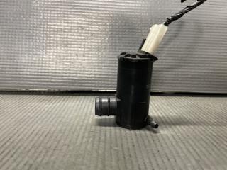 Мотор бачка омывателя Mitsubishi AIRTREK CU2W 4G63 060210-1480 2 ракурс