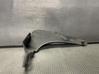 Подкрылок правый передний Toyota WISH ZNE10 1ZZ 52112-68010 3 ракурс