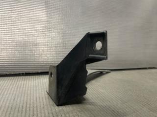 Подкрылок правый передний Toyota WISH ZNE10 1ZZ 52112-68010 3 ракурс