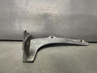 Подкрылок левый задний Toyota WISH ZNE10 1ZZ 52162-68010 2 ракурс