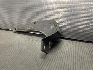 Подкрылок левый передний Toyota WISH ZNE10 1ZZ 52113-68010 4 ракурс