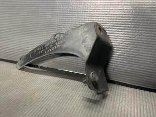 Подкрылок правый задний Toyota WISH ZNE10 1ZZ 52161-68010 4 ракурс