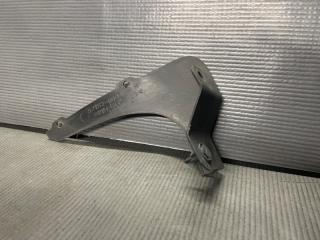 Подкрылок правый задний Toyota WISH ZNE10 1ZZ 52161-68010 4 ракурс