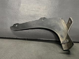 Подкрылок правый задний Toyota WISH ZNE10 1ZZ 52161-68010 4 ракурс