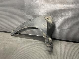 Подкрылок правый задний Toyota WISH ZNE10 1ZZ 52161-68010 4 ракурс