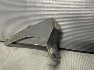 Подкрылок правый задний Toyota WISH ZNE10 1ZZ 52161-68010 4 ракурс