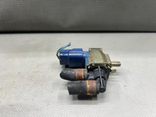 Вакуумный клапан Nissan SKYLINE V35 VQ25 14930AH100, FDBD100 3 ракурс